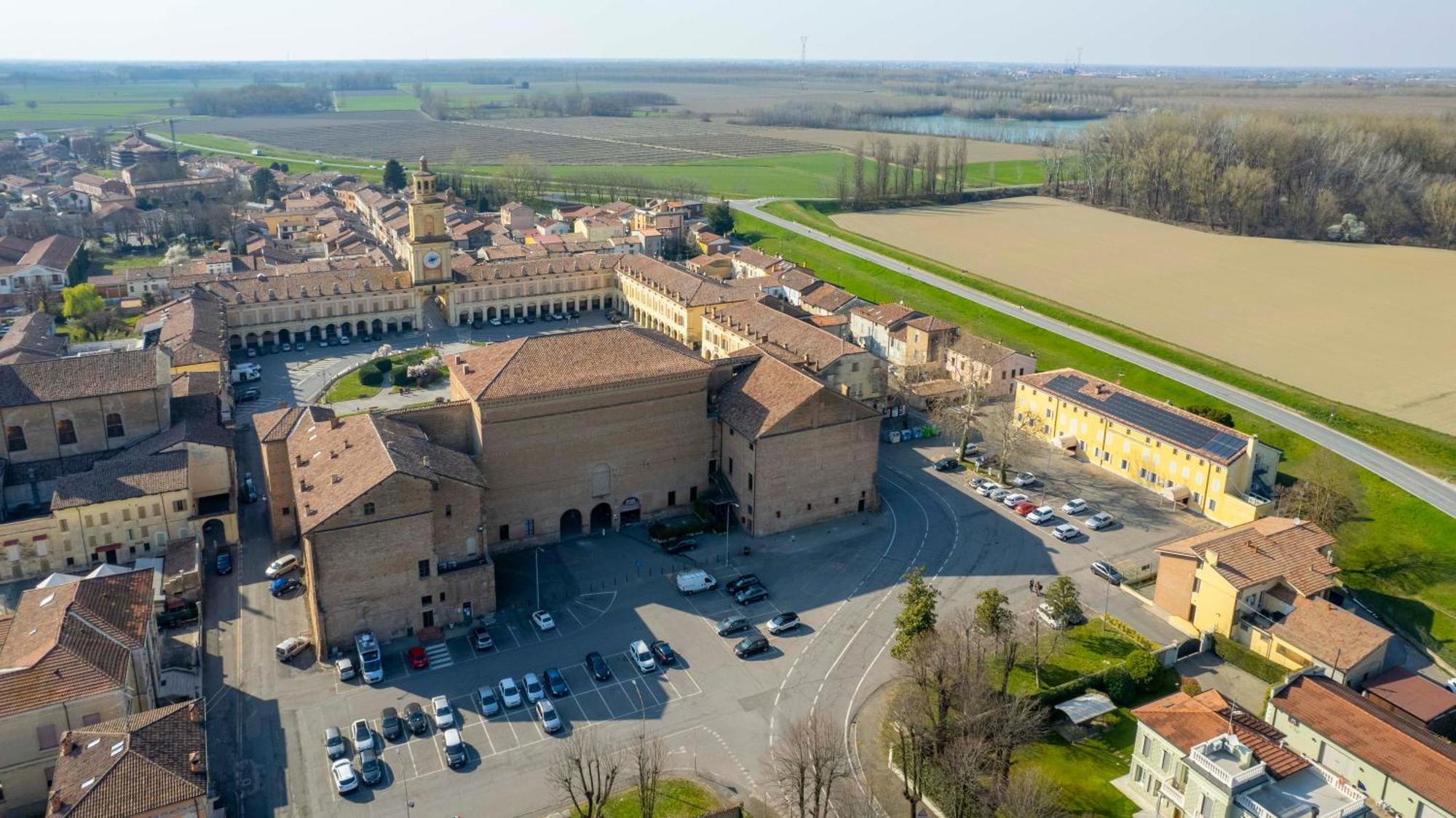 Albergo Ligabue Guastalla Exterior foto